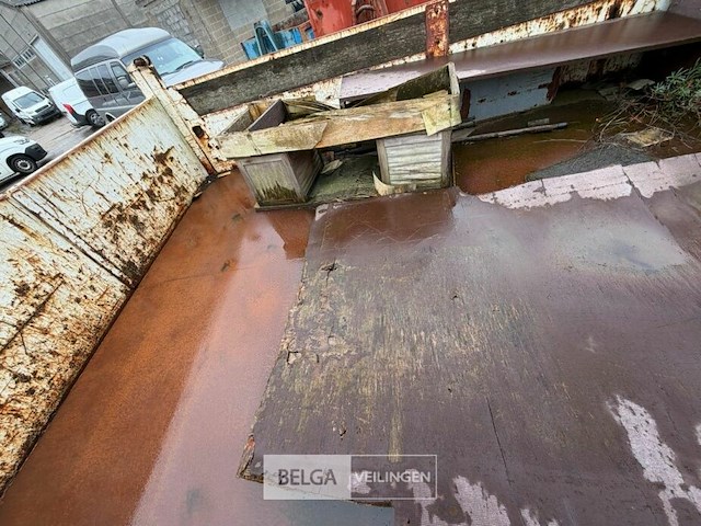 Vrachtwagen renault - afbeelding 24 van  32