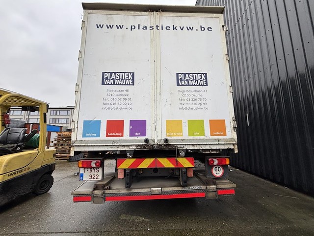 Vrachtwagen volvo fl - afbeelding 9 van  18