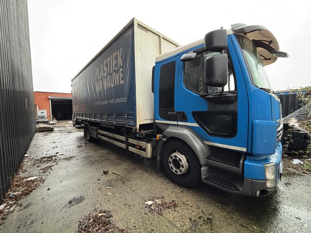 Vrachtwagen volvo fl - afbeelding 11 van  18