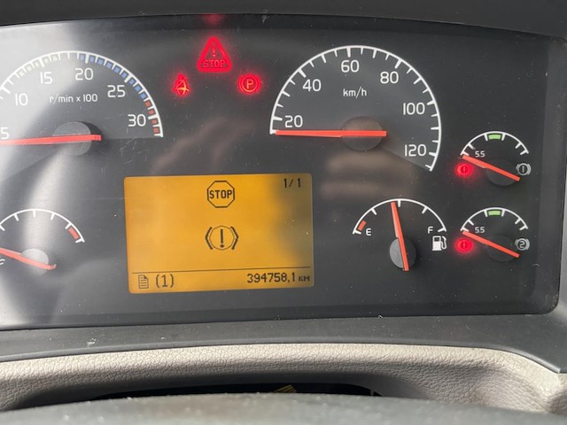 Vrachtwagen volvo fl - afbeelding 16 van  18