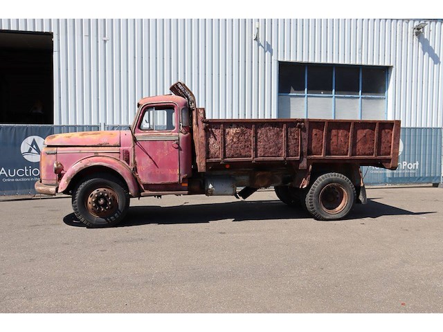 Vrachtwagen volvo l48506r diesel 1960 - afbeelding 1 van  1