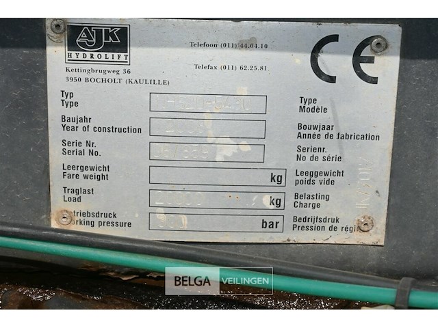 Vrachtwagen volvo - afbeelding 17 van  22