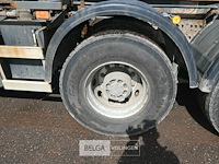 Vrachtwagen volvo - afbeelding 18 van  22