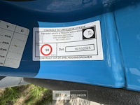 Vrachtwagen volvo - afbeelding 6 van  28