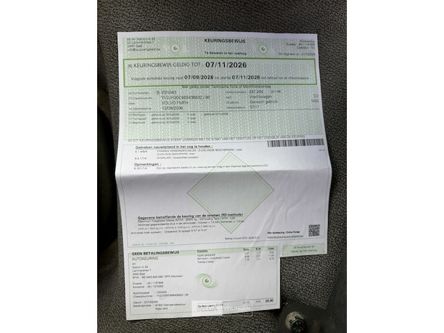 Vrachtwagen volvo - afbeelding 11 van  28