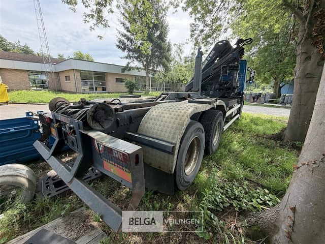 Vrachtwagen volvo - afbeelding 17 van  28