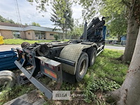 Vrachtwagen volvo - afbeelding 17 van  28