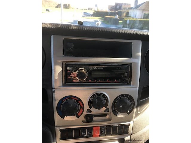 Vrachtwagen - afbeelding 6 van  13