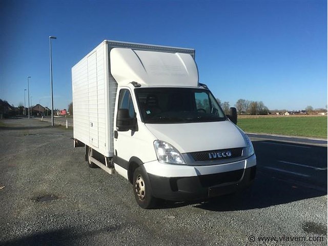 Vrachtwagen - afbeelding 8 van  13