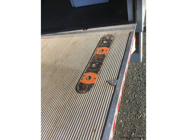 Vrachtwagen - afbeelding 11 van  13