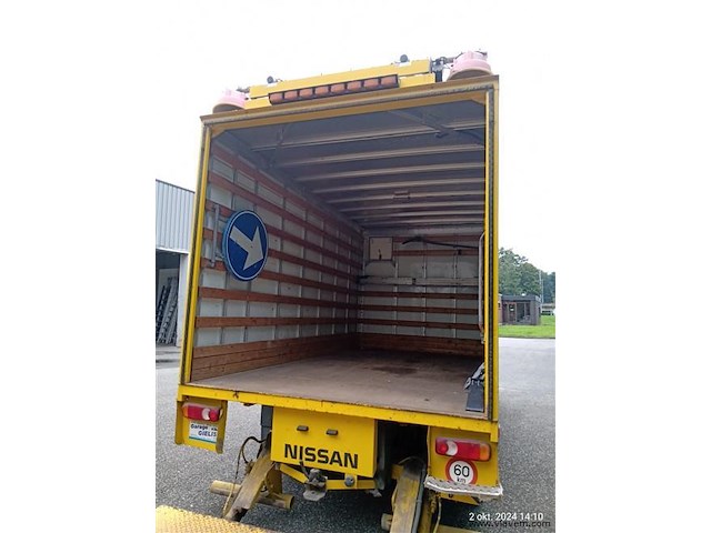 Vrachtwagen - afbeelding 2 van  8