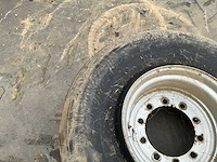 Vrachtwagenband met velg (2x) - afbeelding 8 van  9