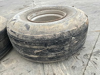 Vrachtwagenband met velg (2x) - afbeelding 4 van  9