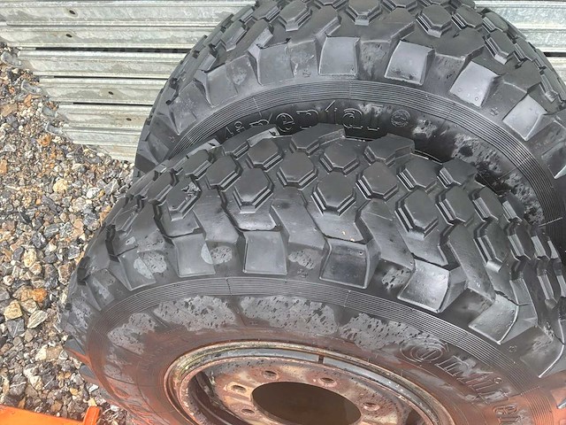 Vrachtwagenband voor unimog (6x) - afbeelding 3 van  13