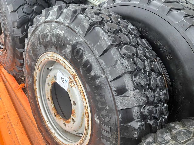 Vrachtwagenband voor unimog (6x) - afbeelding 11 van  13