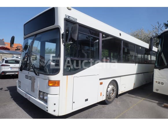 Vrachtwagens, bussen, auto's, aanhangwagens
