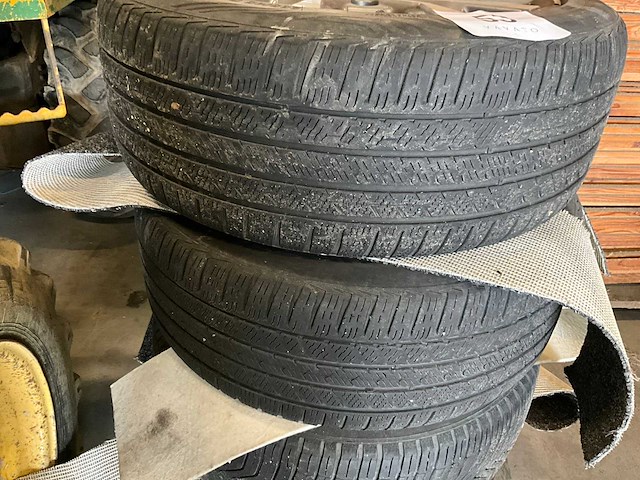 Vredestein m+s autobanden (4x) - afbeelding 2 van  8