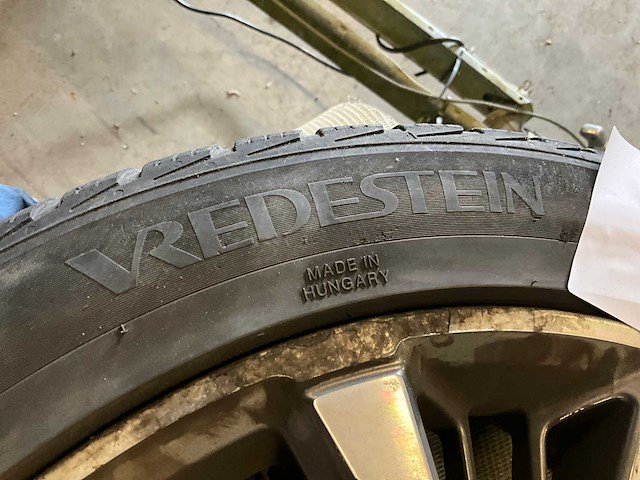 Vredestein m+s autobanden (4x) - afbeelding 7 van  8