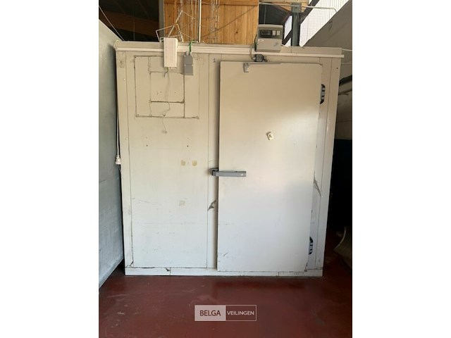 Vries-koelcel - afm b190 x d195 x h210 cm - afbeelding 1 van  12