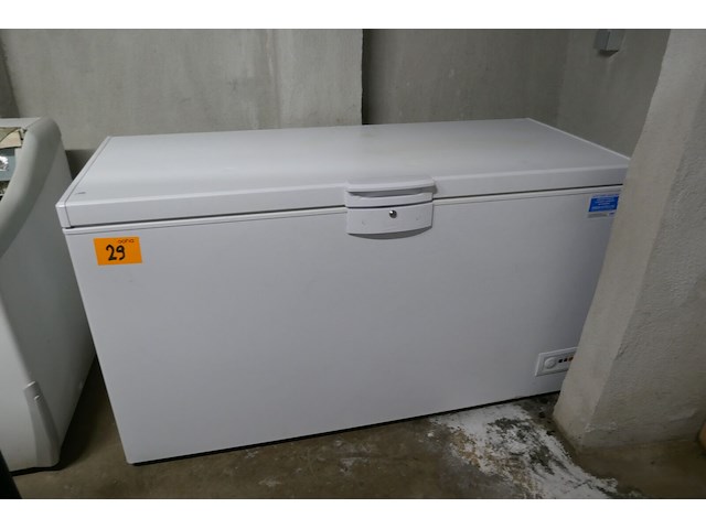 Vrieskist met deksel witte kleur beko - afbeelding 3 van  3