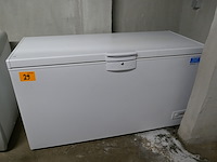 Vrieskist met deksel witte kleur beko - afbeelding 3 van  3