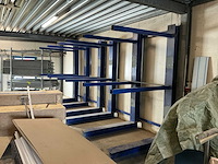 Vrijstaande draagarmstellingen / staalopslagrekken (2x) - afbeelding 1 van  7