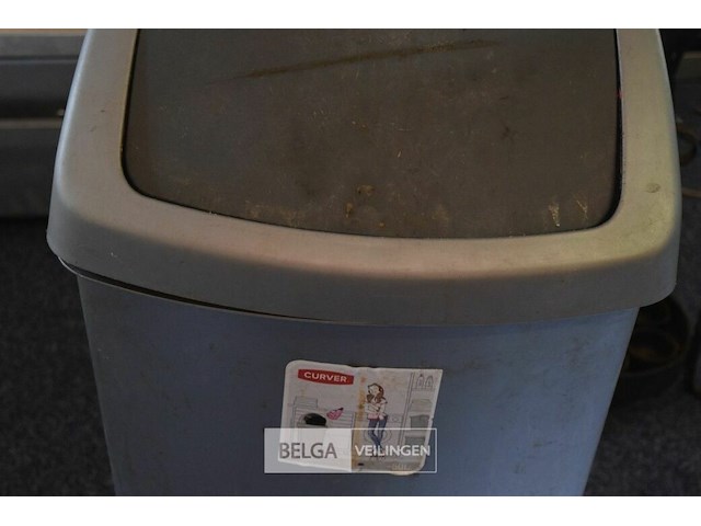 Vuilbak - afbeelding 2 van  2
