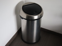 Vuilnisbak brabantia - afbeelding 2 van  3
