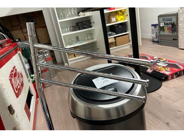 Vuilnisbak, handdoekhouder - afbeelding 4 van  5