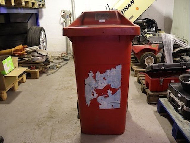 Vuilnisbak - afbeelding 1 van  4