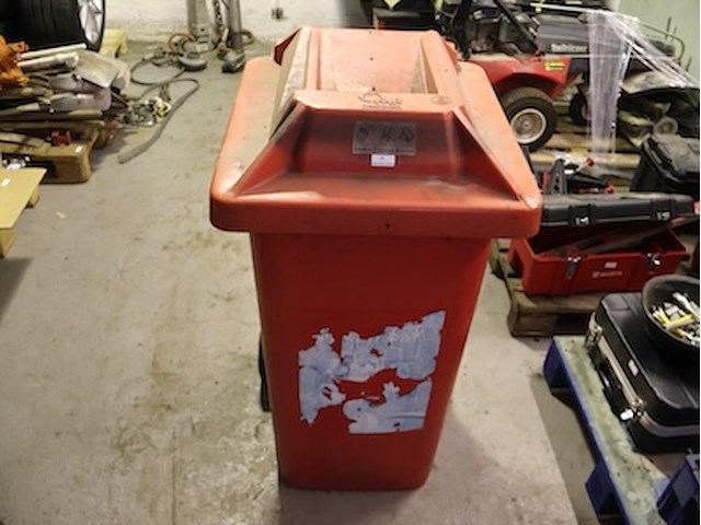 Vuilnisbak - afbeelding 2 van  4