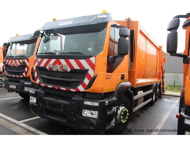 Vuilnisvrachtwagen iveco ad260sy, geaccidenteerd, datum 1ste inschrijving 24/8/2015, chassisnummer wje2nnh60c309680, km-stand laatste keuring 136.229, euro vi - afbeelding 1 van  9