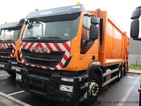 Vuilnisvrachtwagen iveco ad260sy, geaccidenteerd, datum 1ste inschrijving 24/8/2015, chassisnummer wje2nnh60c309680, km-stand laatste keuring 136.229, euro vi - afbeelding 1 van  9