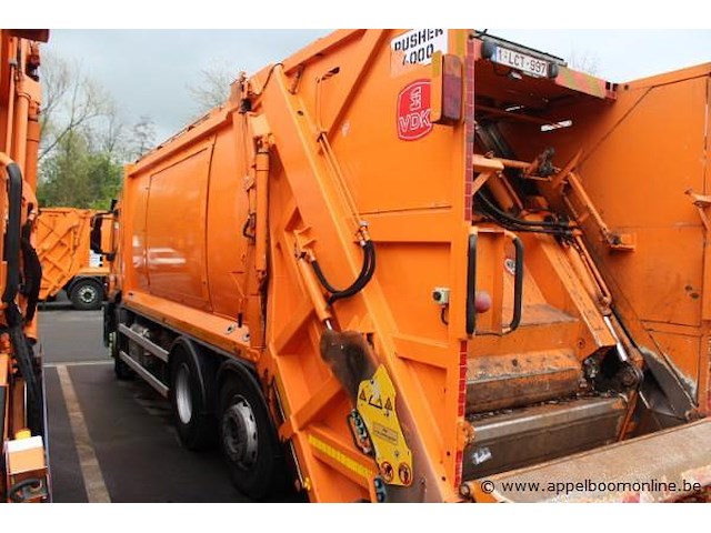 Vuilnisvrachtwagen iveco ad260sy, geaccidenteerd,+ defecte motordatum 1ste inschrijving 24/8/2015, chassisnummer wje2nnh60c309680, km-stand laatste keuring 136.229, euro vi - afbeelding 6 van  9