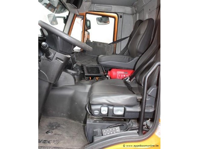 Vuilnisvrachtwagen iveco ad260sy, geaccidenteerd,+ defecte motordatum 1ste inschrijving 24/8/2015, chassisnummer wje2nnh60c309680, km-stand laatste keuring 136.229, euro vi - afbeelding 7 van  9