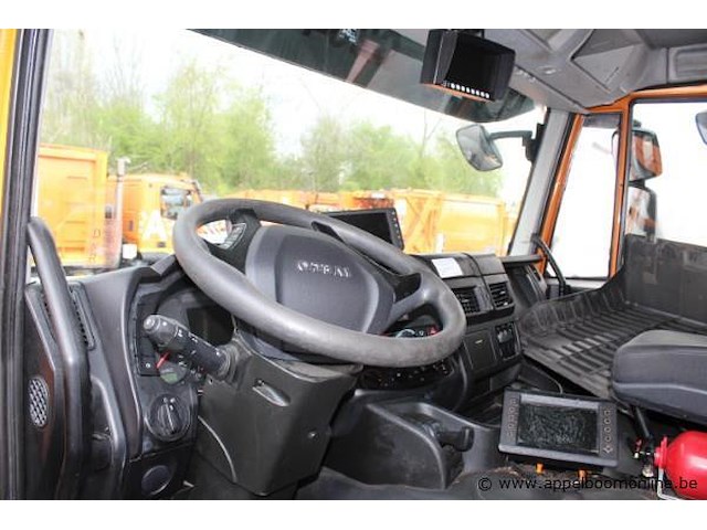 Vuilnisvrachtwagen iveco ad260sy, geaccidenteerd,+ defecte motordatum 1ste inschrijving 24/8/2015, chassisnummer wje2nnh60c309680, km-stand laatste keuring 136.229, euro vi - afbeelding 8 van  9