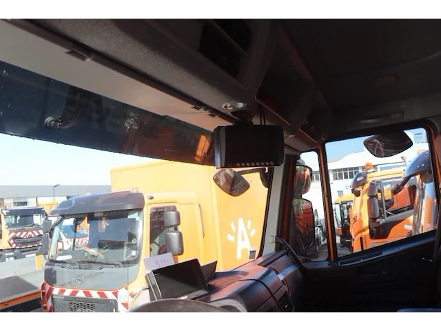Vuilnisvrachtwagen iveco stralis pusher 4000, datum 1ste inschr 29/10/2014, chassis nr wjme2nnhc60c29556, diesel, euro vi, km-stand laatste keuring 115626, ttm 27000kg, schade rondom - afbeelding 19 van  22