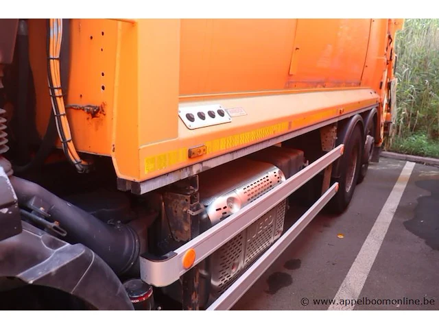 Vuilnisvrachtwagen iveco stralis pusher 4000, datum 1ste inschr 8/11/2015, chassis nr wjme2nnhc60c295690, diesel, euro vi, km-stand laatste keuring 105,528, ttm 27000kg, schade rondom - afbeelding 14 van  17