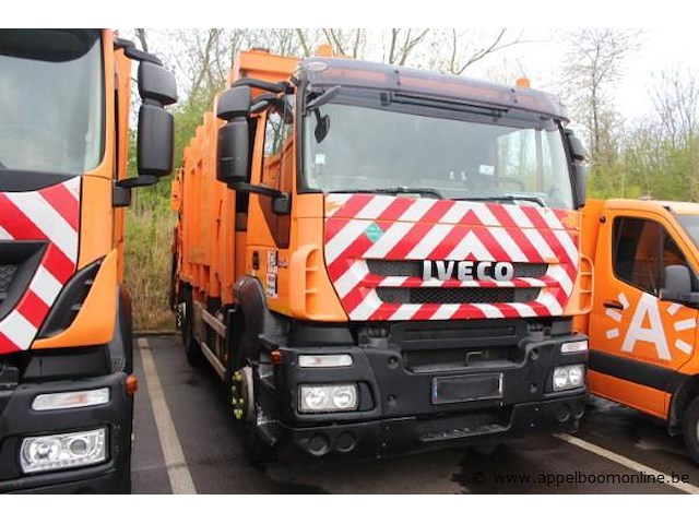 Vuilniswagen iveco ad260s31, datum 1ste inschrijving 24/1/2012, chassisnummer wjme2nnh40c242896, km-stabd laatste keuring 109.745, euro eev - afbeelding 7 van  13
