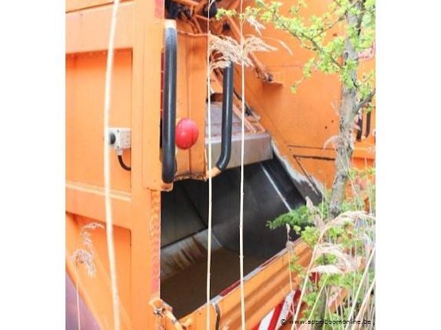 Vuilniswagen iveco ad260sy, datum 1ste inschrijving 12/11/2014, chassisnummer wjme2nnh60c295564, km stand laatste ieuring 110.591, euro eev - afbeelding 12 van  16