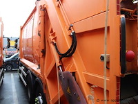 Vuilniswagen iveco ad260sy, datum 1ste inschrijving 12/11/2014, chassisnummer wjme2nnh60c295564, km stand laatste ieuring 110.591, euro eev - afbeelding 13 van  16