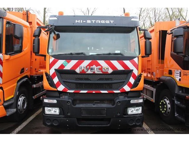 Vuilniswagen iveco ad260sy, datum 1ste inschrijving 20/1/2014, chassisnummer wjme2nnh40c277573, euro eev, km-stand laatste euring 147.533 - afbeelding 7 van  14