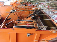 Vuilniswagen iveco ad260sy, datum 1ste inschrijving 20/1/2014, chassisnummer wjme2nnh40c277573, euro eev, km-stand laatste euring 147.533 - afbeelding 9 van  14