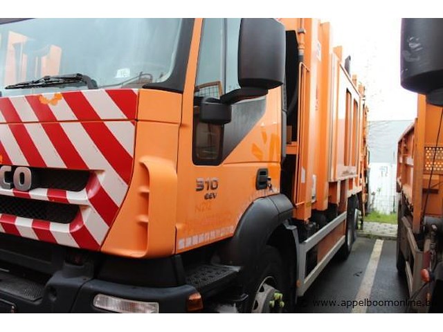 Vuilniswagen iveco stralis, datum 1ste inschrijving 11/9/2012, chassisnummer wjme2nnh40c250840, diesel, km-stand laatste keuring 134.620, euro v - afbeelding 2 van  9