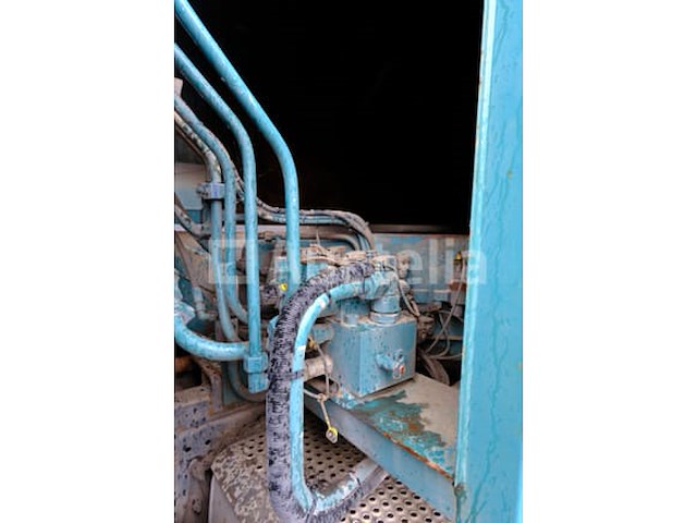 Vuilniswagen mercedes-benz actros 1832 (2004-175.900 km-vin:wdb9300331k961809) - afbeelding 13 van  37