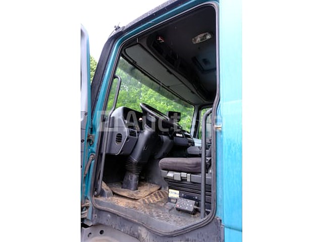 Vuilniswagen mercedes-benz actros 1832 (2004-175.900 km-vin:wdb9300331k961809) - afbeelding 14 van  37