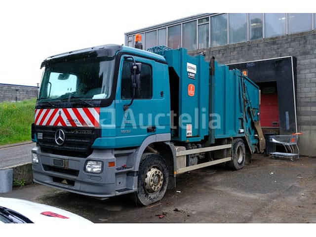 Vuilniswagen mercedes-benz actros 1832 (2004-175.900 km-vin:wdb9300331k961809) - afbeelding 23 van  37