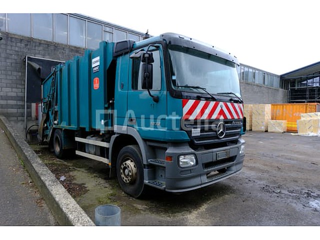 Vuilniswagen mercedes-benz actros 1832 (2004-175.900 km-vin:wdb9300331k961809) - afbeelding 33 van  37
