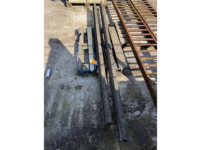 Vulpotten - afbeelding 1 van  2