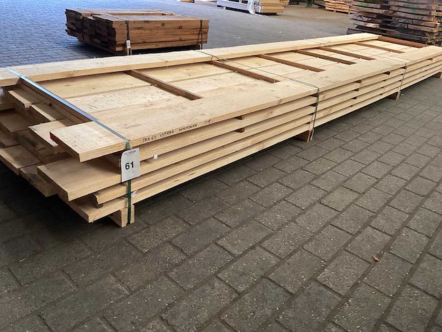 Vuren planken 30x200 mm (22x) - afbeelding 1 van  5